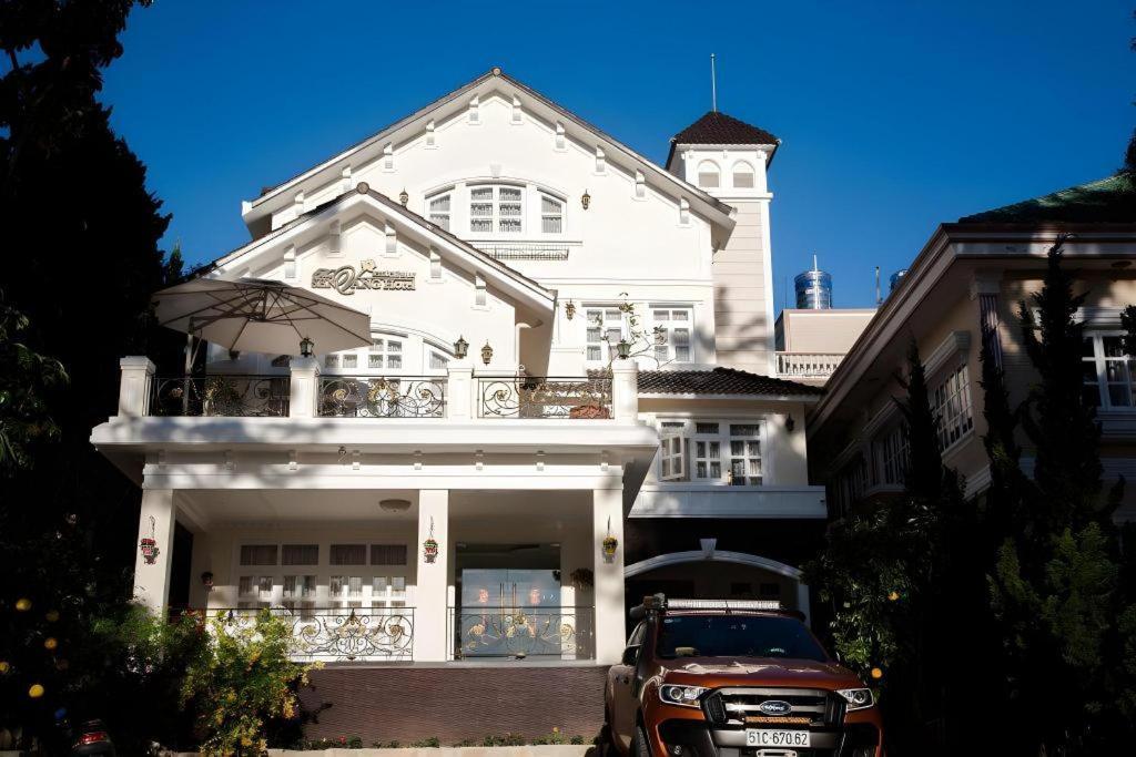Hoa Sen Vang Hotel Dalat Buitenkant foto