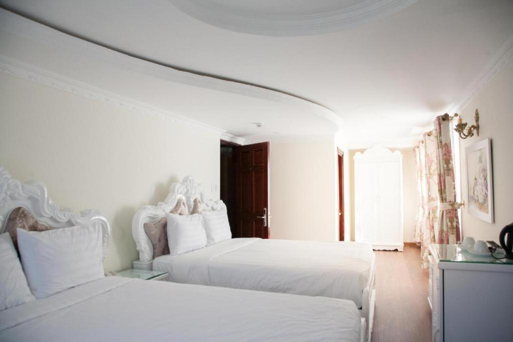 Hoa Sen Vang Hotel Dalat Buitenkant foto
