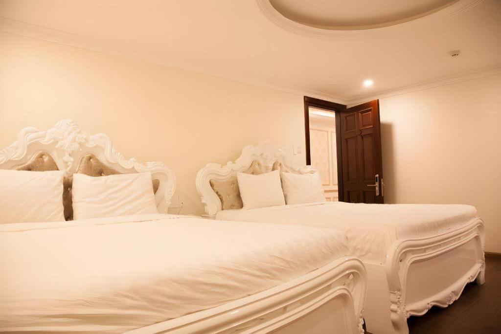 Hoa Sen Vang Hotel Dalat Buitenkant foto