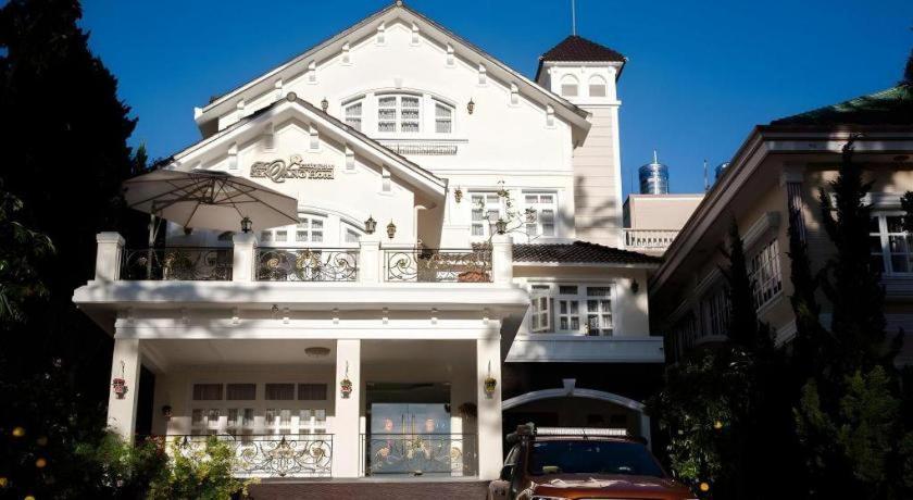 Hoa Sen Vang Hotel Dalat Buitenkant foto