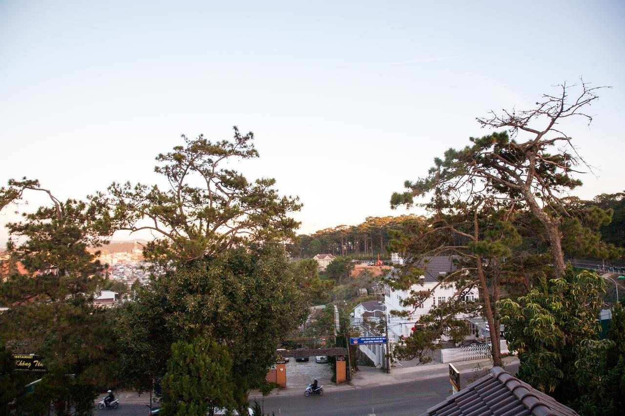 Hoa Sen Vang Hotel Da Lat Buitenkant foto